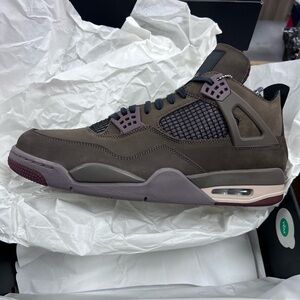 Jordan 4 Retro OG SP AMM - Dark Mocha and Bronze Eclipse (Brand New) never worn.